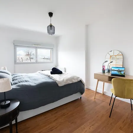 Spacieux T4 Proche Centre-ville, Clim Et Parking *