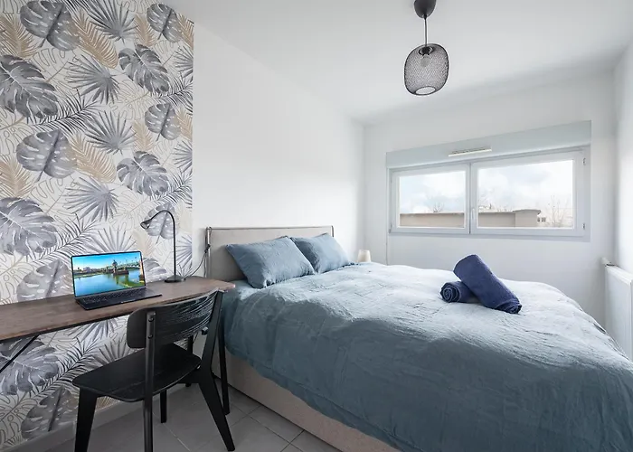 Διαμέρισμα Spacieux T4 Proche Centre-ville, Clim Et Parking *