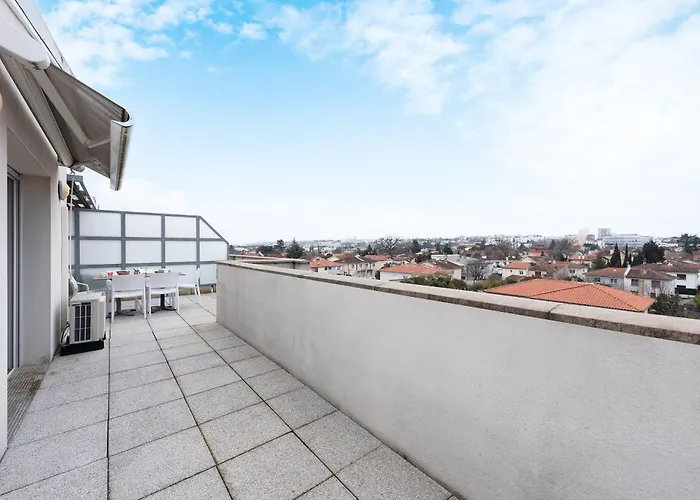 アパート Spacieux T4 Proche Centre-ville, Clim Et Parking