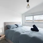 Appartement Spacieux T4 Proche Centre-ville, Clim Et Parking