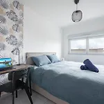 Appartement Spacieux T4 Proche Centre-ville, Clim Et Parking *